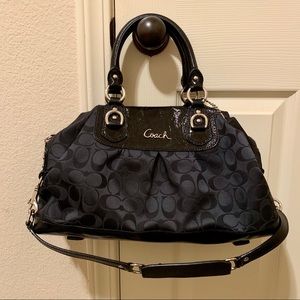 Coach Ashley Signature F15440 Black Purse Handbag